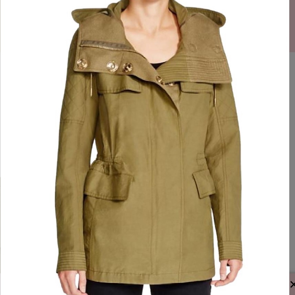 Burberry Brit - Hooded ‘Parkfield’ Anorak in Olive